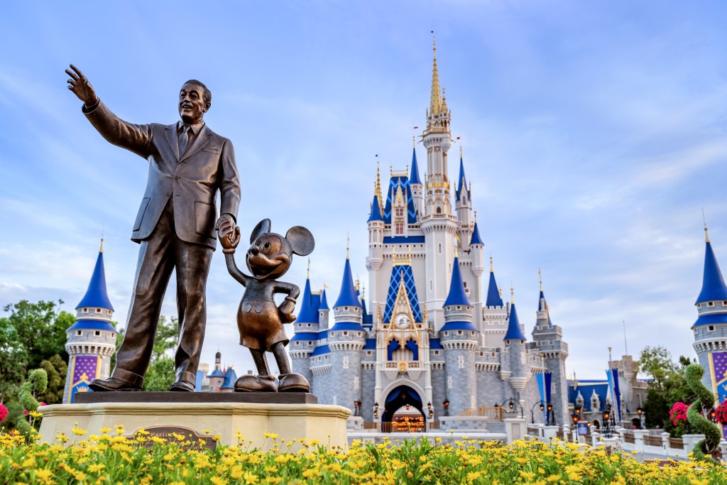 wdw mk 2026 cinderella castle new asset 17